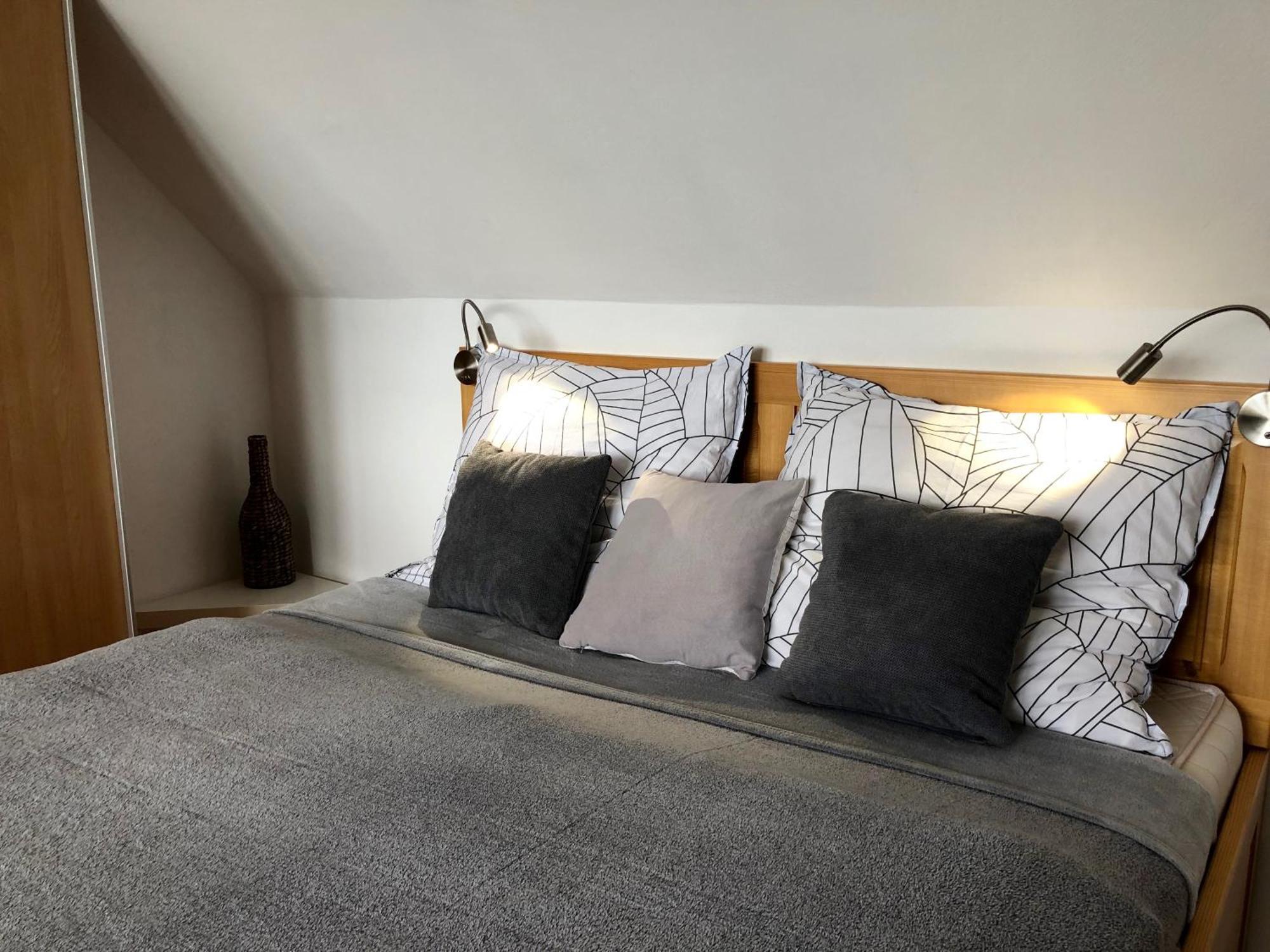 Apartman S Vyhledem Na Jezero 리프노나드비타보브 외부 사진